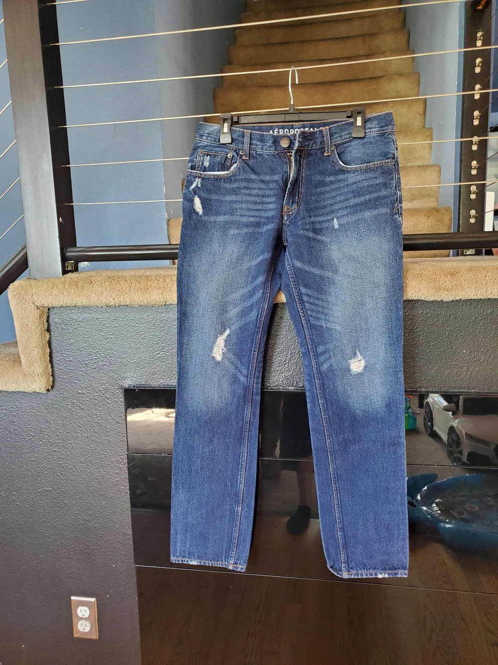Aeropostale Men's Medium Blue Straight Jeans with Light Distress